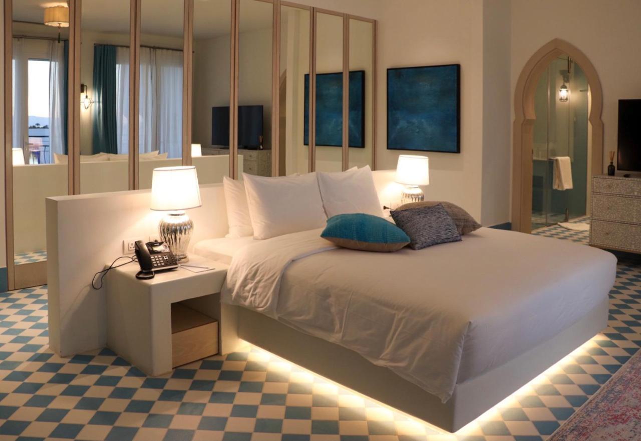 Cloud 7 Residences Ayla Aqaba Exterior photo Deluxe room