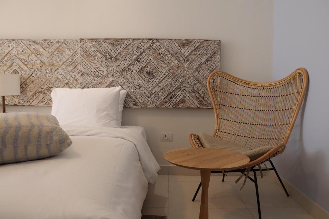 Cloud 7 Residences Ayla Aqaba Exterior photo A room at the hotel