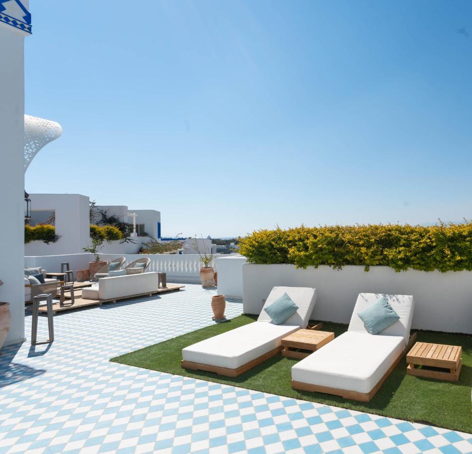 Cloud 7 Residences Ayla Aqaba Exterior photo Rooftop garden