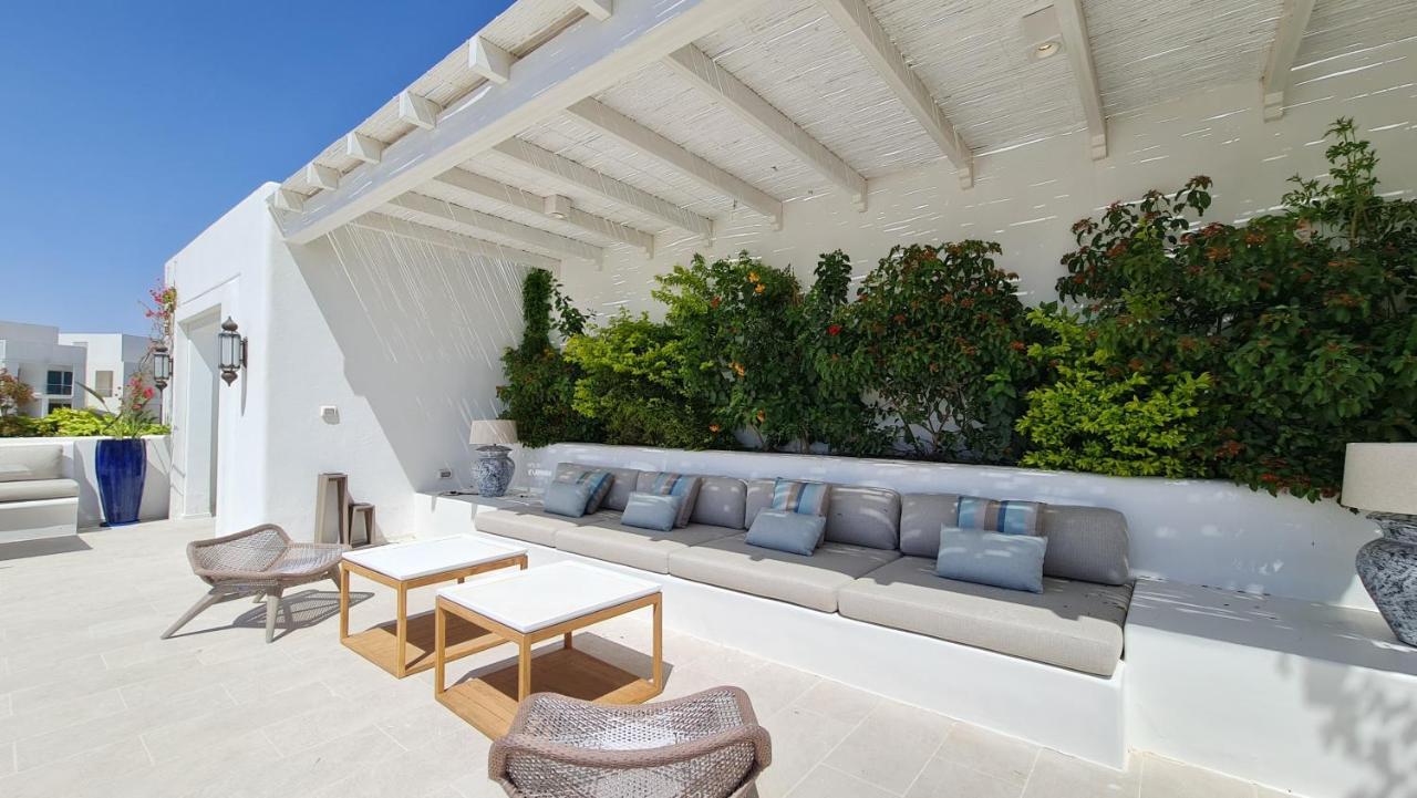 Cloud 7 Residences Ayla Aqaba Exterior photo The Pergola